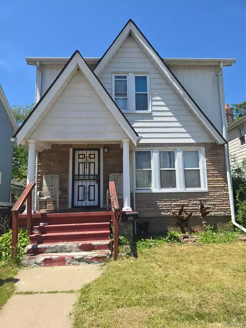 8245 Greenlawn St, Detroit, MI 48204