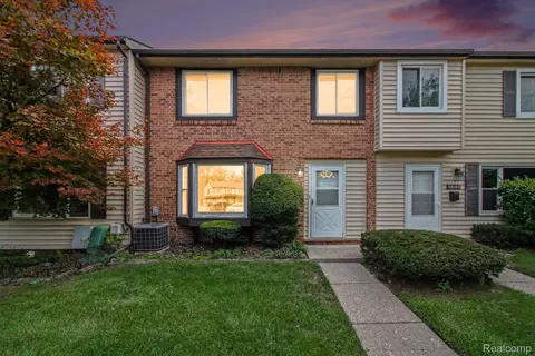 38111 Carolon Blvd, Westland, MI 48185