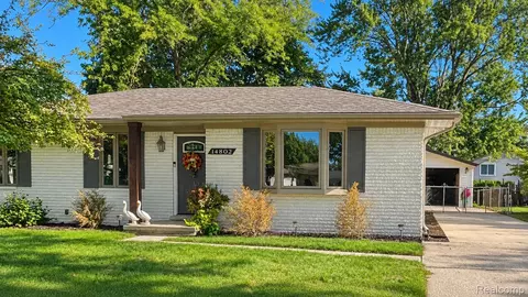 14802 Annapolis Dr, Sterling Heights, MI 48313
