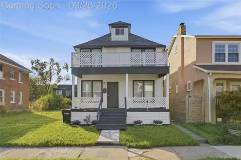 1667 Pingree St, Detroit, MI 48206