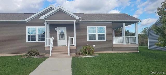 11765 Townsquare Blvd, Courtland, MI 49341