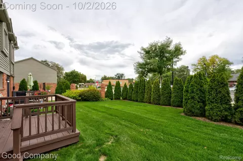Exterior - 416 Oakgrove Ct, Clawson, MI 48017 photo 1 of 4