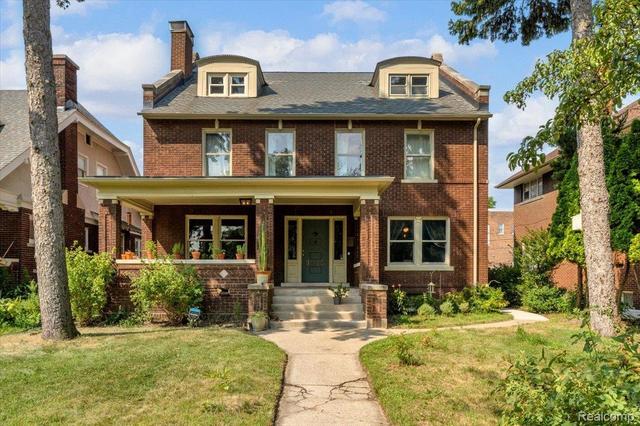 3515 Burns St, Detroit, MI 48214