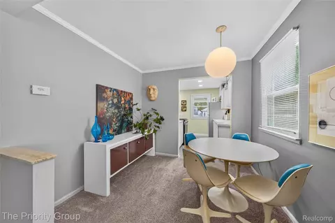 Dining - 3415 Williams St, Dearborn, MI 48124 photo 2 of 4