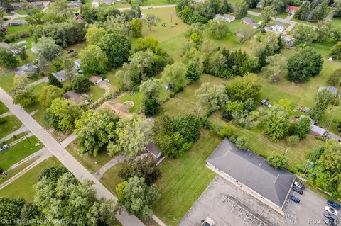 View/Area - 35520 Ronald St, Romulus, MI 48174 photo 3 of 9