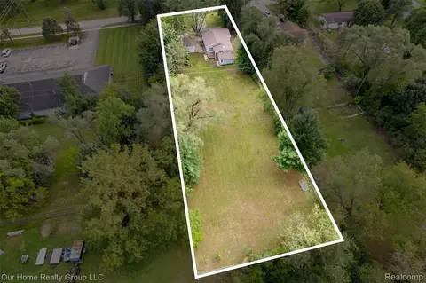 View/Area - 35520 Ronald St, Romulus, MI 48174 photo 7 of 9