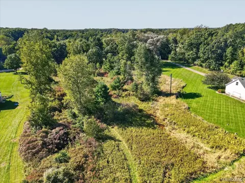 View/Area - 3133 Farmbrook Ln, Metamora, MI 48455 photo 11 of 12