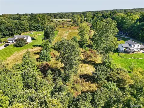 View/Area - 3133 Farmbrook Ln, Metamora, MI 48455 photo 5 of 12
