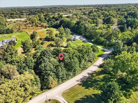 View/Area - 3133 Farmbrook Ln, Metamora, MI 48455 photo 4 of 12