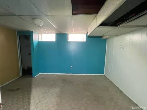 Other - 29451 Steinhauer St, Inkster, MI 48141 photo 6 of 10