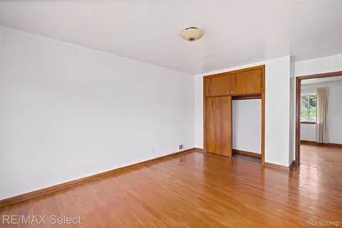 Bedroom - 2219 Copeman Blvd, Flint, MI 48504 photo 3 of 7