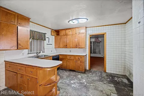 Kitchen - 2219 Copeman Blvd, Flint, MI 48504 photo 1 of 2