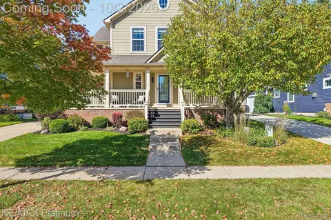 Exterior - 526 Kimball St, Howell, MI 48855 photo 2 of 2