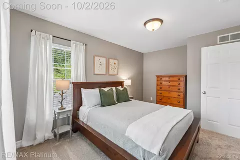 Bedroom - 526 Kimball St, Howell, MI 48855 photo 2 of 9