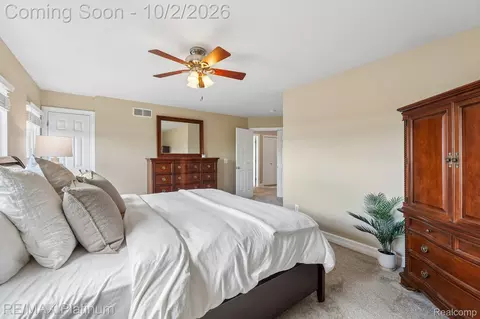 Bedroom - 526 Kimball St, Howell, MI 48855 photo 9 of 9