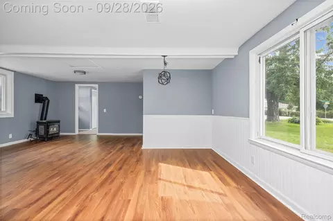 Living - 8285 Pilgrim, Washington, MI 48094 photo 5 of 9