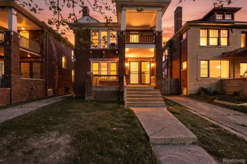 3304 Clairmount St, Detroit, MI 48206