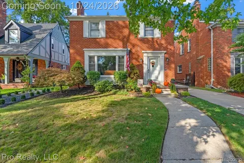 145 Fort Dearborn St, Dearborn, MI 48124