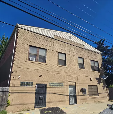 10935 Shoemaker St, Detroit, MI 48213