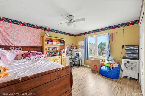 Bedroom - 21257 Gentry Dr, Macomb, MI 48044 photo 3 of 7