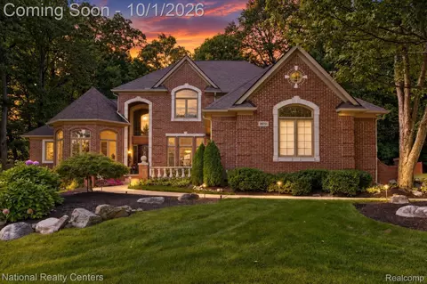 28751 Wintergreen, Farmington Hills, MI 48331