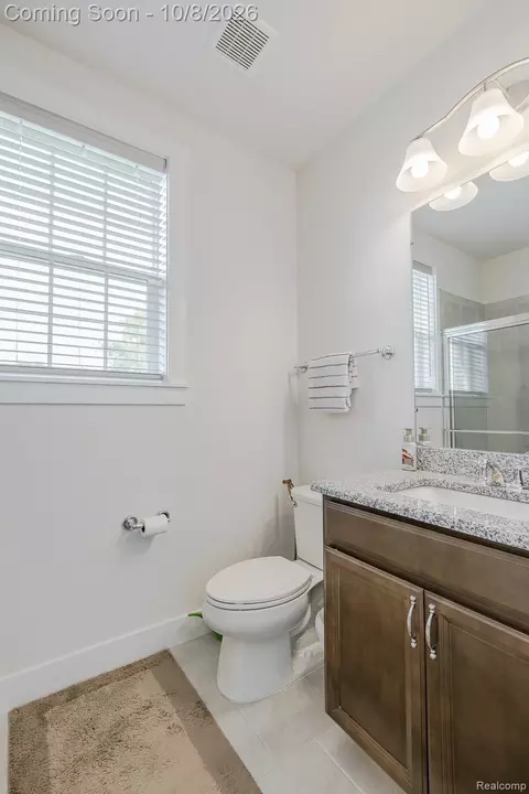 Bath - 51252 Silverton, Canton, MI 48187 photo 2 of 7