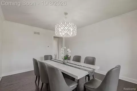 Dining - 51252 Silverton, Canton, MI 48187 photo 1 of 4