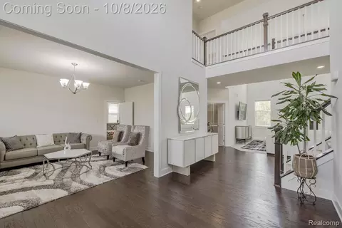 Entry Way - 51252 Silverton, Canton, MI 48187 photo 2 of 7