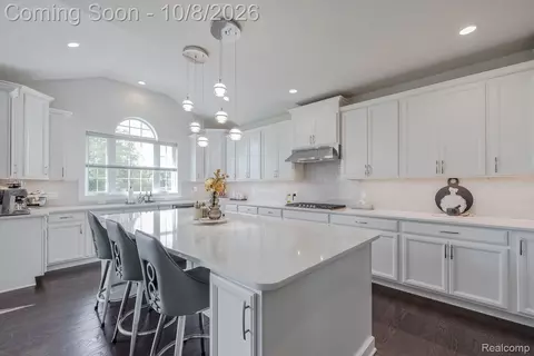 Kitchen - 51252 Silverton, Canton, MI 48187 photo 1 of 6