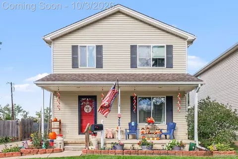 Exterior - 5322 Moore St, Wayne, MI 48184 photo 1 of 5