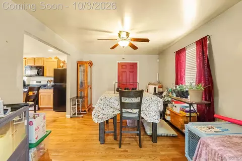 Dining - 5322 Moore St, Wayne, MI 48184 photo 1 of 1