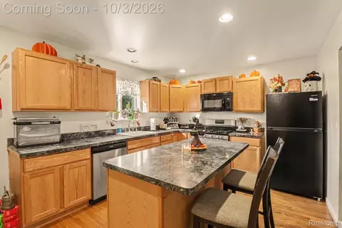 Kitchen - 5322 Moore St, Wayne, MI 48184 photo 1 of 4