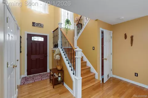 Entry Way - 804 Star Dr, Davison, MI 48423 photo 1 of 2