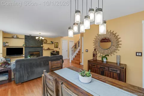 Dining - 804 Star Dr, Davison, MI 48423 photo 4 of 4