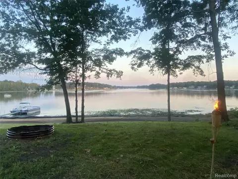 11401 W Cannonsville Rd, Pine, MI 49347