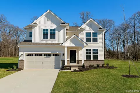 59596 Schuss Gully Dr, Lyon, MI 48165