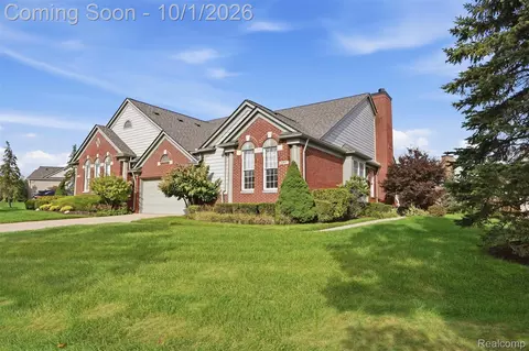 16997 Sycamore Ct #106, Northville, MI 48168