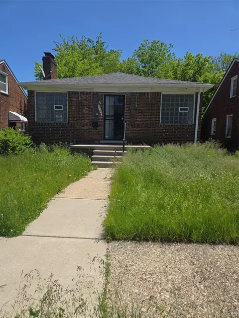 10342 Roxbury St, Detroit, MI 48224