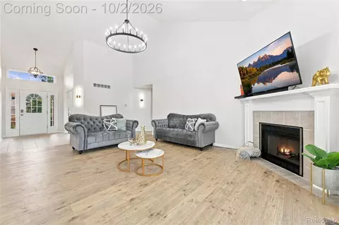 Living - 45563 Thorn Tree Ln, Macomb, MI 48044 photo 1 of 4