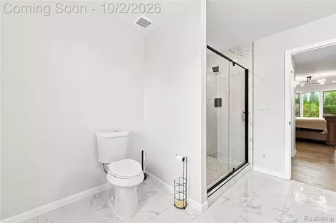 Bath - 45563 Thorn Tree Ln, Macomb, MI 48044 photo 4 of 6