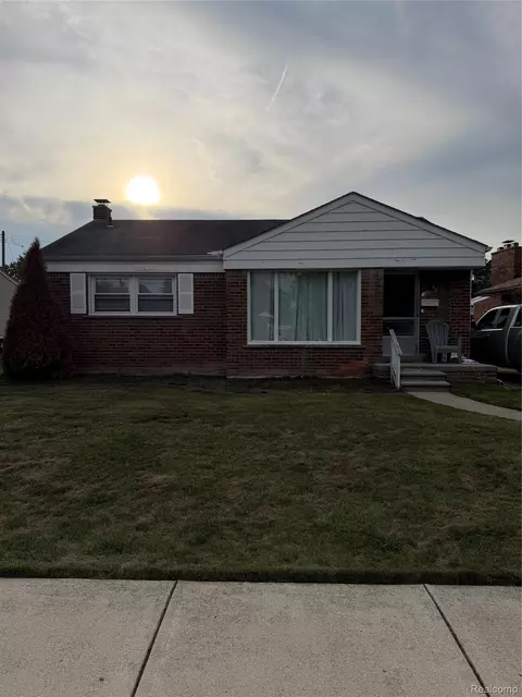 26700 Santa Maria, Redford, MI 48240