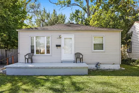 1224 Northwood Dr, Inkster, MI 48141
