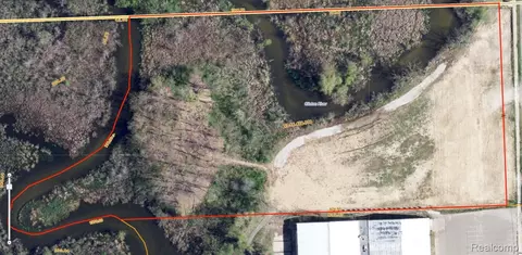 1727 Crescent Lake Rd, Waterford, MI 48327