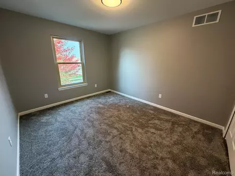 Bedroom - 45636 Limerick Dr, Macomb, MI 48044 photo 3 of 3