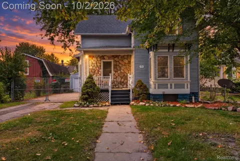 1314 Hancock St, Port Huron, MI 48060