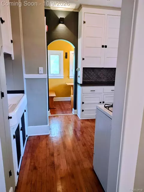 Other - 374 Pearson St, Ferndale, MI 48220 photo 3 of 7