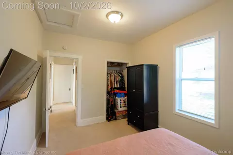 Bedroom - 9075 Tuttle Hill Rd, Augusta, MI 48191 photo 6 of 6