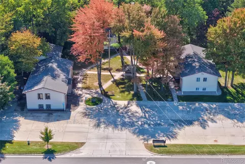 3377 W Vienna Rd, Vienna, MI 48420