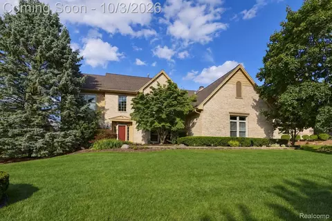 17190 Tall Pines Ct, Northville, MI 48168