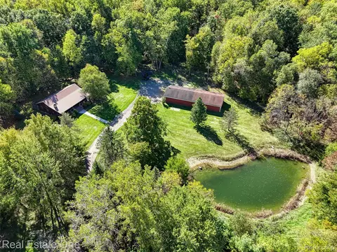 View/Area - 15060 Van Syckle Ct, Unadilla, MI 48137 photo 2 of 5